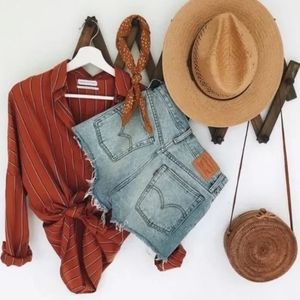 Trendy Mystery Bundle Reseller Box